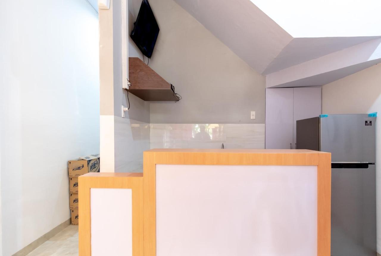 Oyo 1557 Bungas Guest House Medan Exterior foto